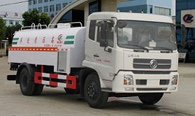程力威牌CLW5164GQXD5型清洗車