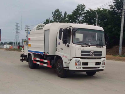 程力威牌CLW5162TDYD5型多功能抑塵車