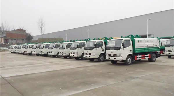 程力集團(tuán)國(guó)五掛桶垃圾車(chē)批量供應(yīng)