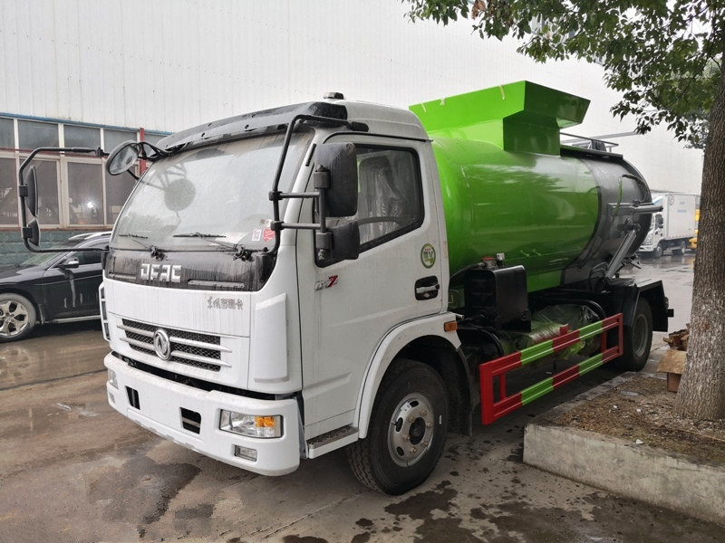 東風(fēng)大多利卡7噸餐廚垃圾車/泔水車 東風(fēng)大多利卡7噸餐廚垃圾車/泔水車