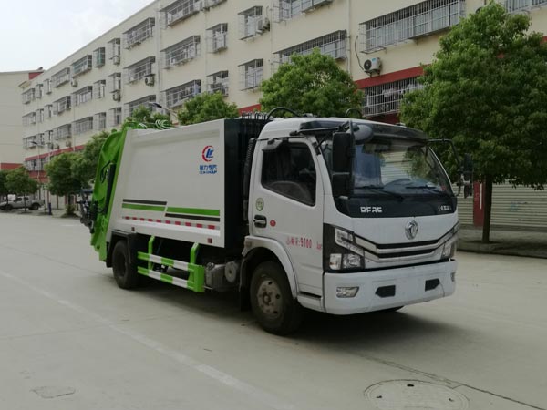 CLW5090ZYS6型壓縮式垃圾車1.jpg