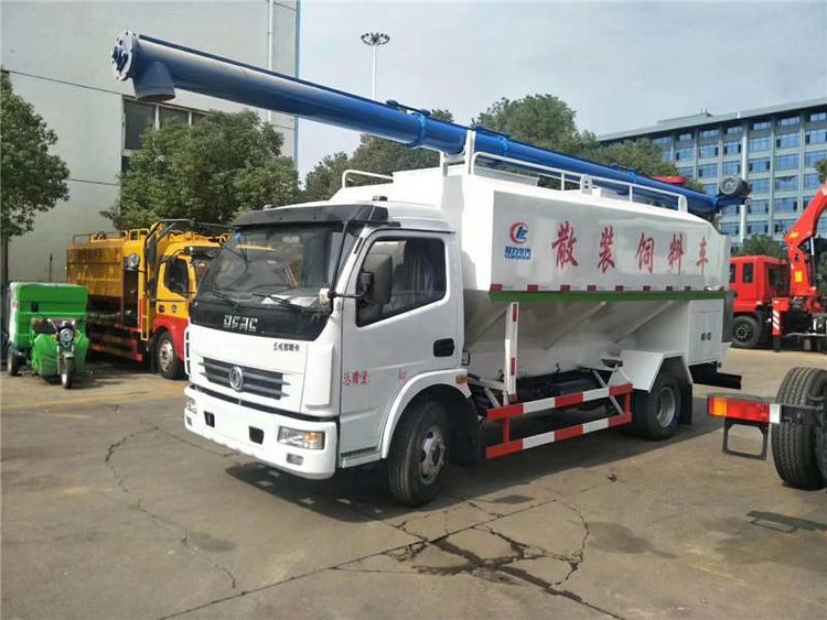 東風(fēng)大多利卡12方散裝飼料運(yùn)輸車 東風(fēng)大多利卡12方散裝飼料運(yùn)輸車
