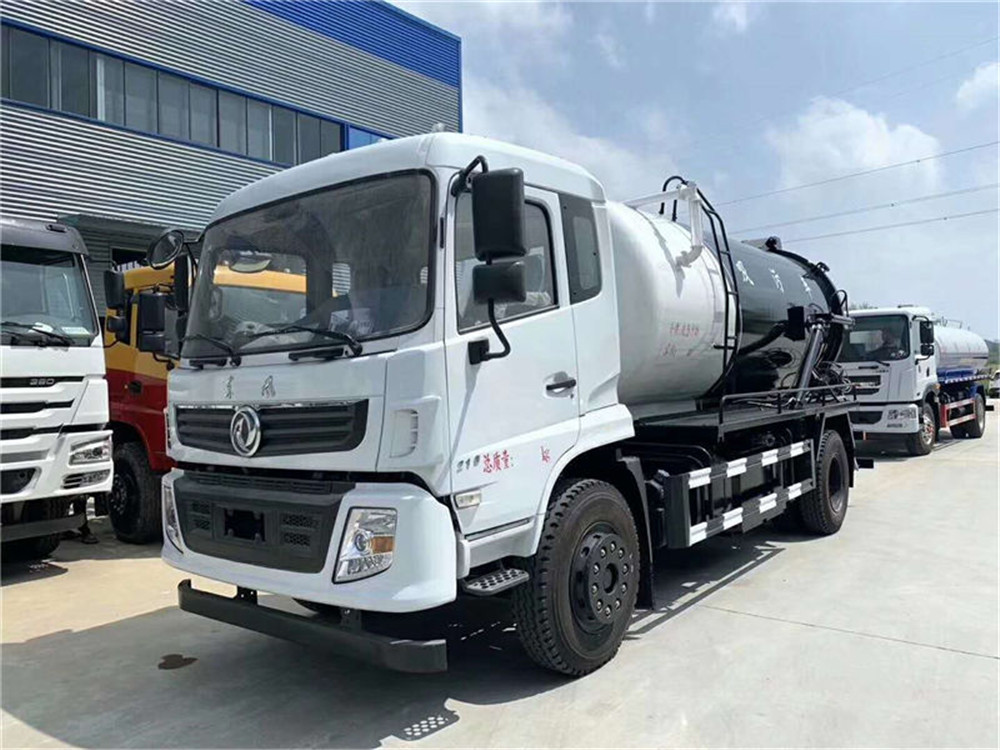 國(guó)六新款12方東風(fēng)專底吸污車 國(guó)六新款12方東風(fēng)專底吸污車