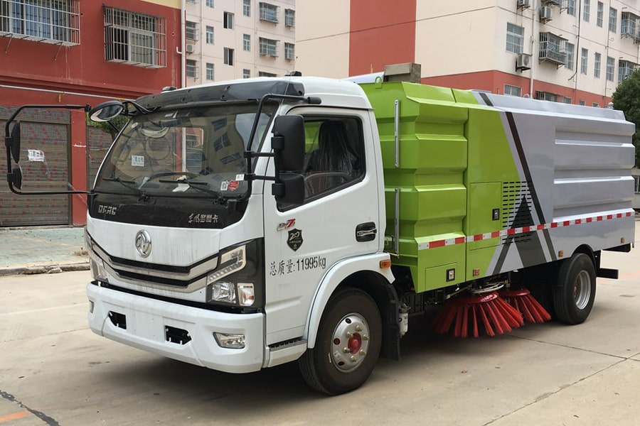 國六東風(fēng)D7-8方掃路車 國六東風(fēng)D7-8方掃路車