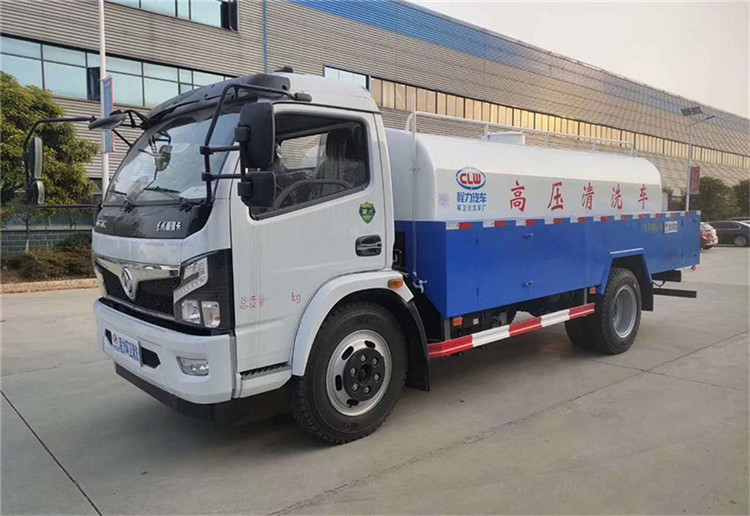 東風(fēng)福瑞卡8方高壓清洗車(chē)